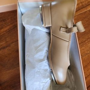 Toddler girl tap shoes